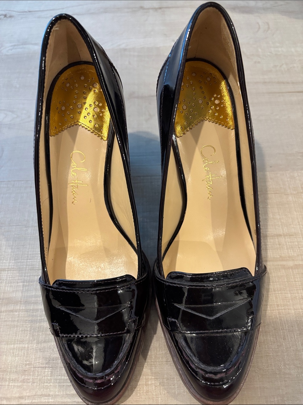 New, Cole Haan Burgandy Patent Leather Loafer-Style Heels Sz 6B